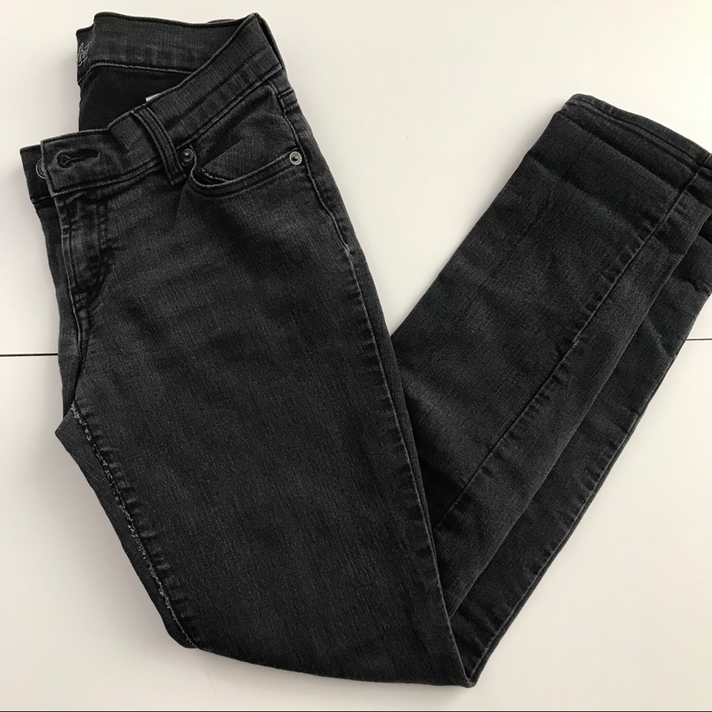 Black Old Navy Skinny Jeans Flirt Fit Size 2